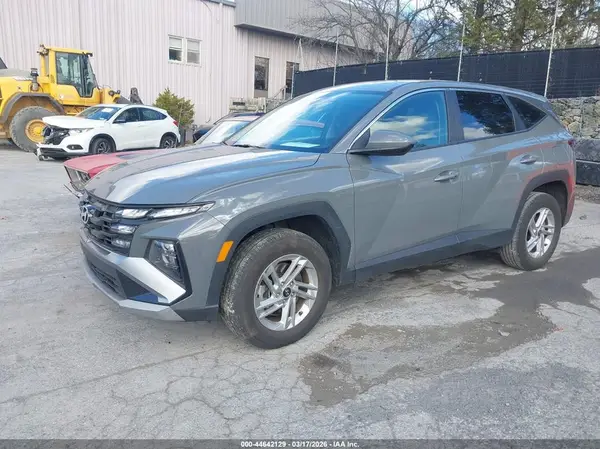 5NMJACDE3SH448437 2025 HYUNDAI TUCSON - Image 2