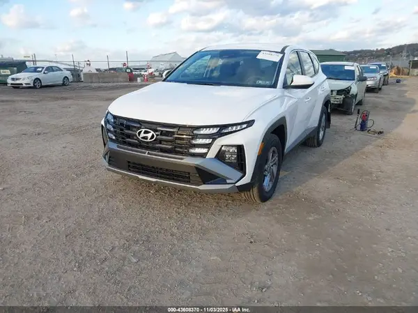 5NMJACDE5SH585167 2025 HYUNDAI TUCSON - Image 2