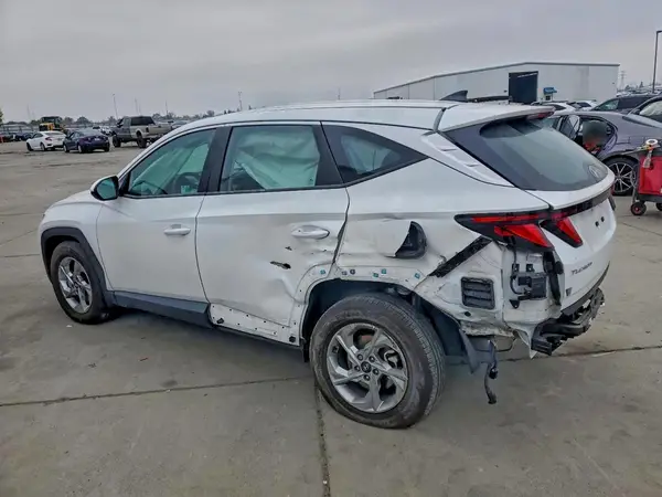 5NMJACDE7RH417363 2024 HYUNDAI TUCSON - Image 2