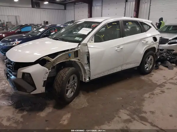 5NMJACDE9SH591621 2025 HYUNDAI TUCSON - Image 2