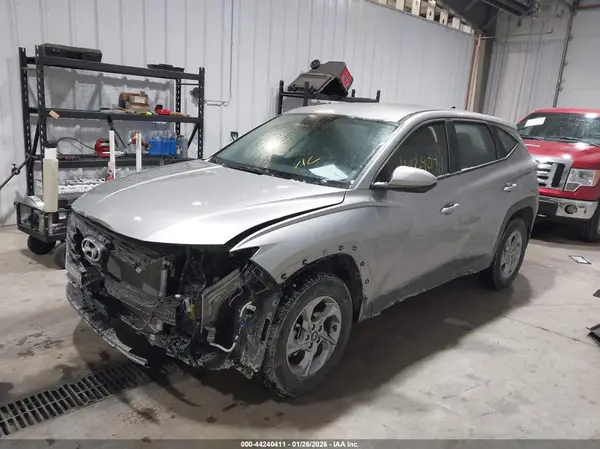 5NMJACDEXRH350810 2024 HYUNDAI TUCSON - Image 2