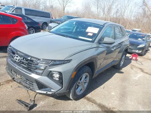 5NMJACDEXSH493813 2025 HYUNDAI TUCSON - Image 2