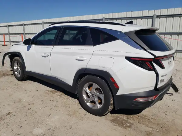 5NMJB3AE0NH057557 2022 HYUNDAI TUCSON - Image 2