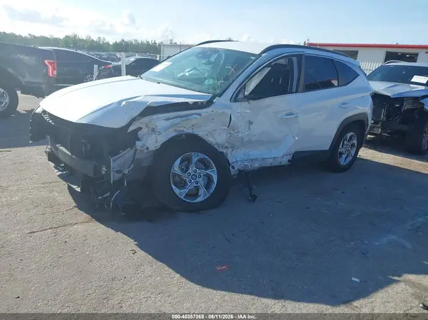 5NMJB3AE0NH068770 2022 HYUNDAI TUCSON - Image 2