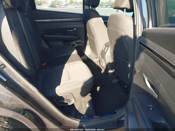 5NMJB3AE0NH094348 2022 HYUNDAI TUCSON - Image 8