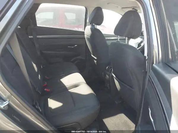 5NMJB3AE0NH115876 2022 HYUNDAI TUCSON - Image 8