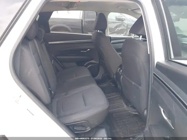 5NMJB3AE0NH131799 2022 HYUNDAI TUCSON - Image 8