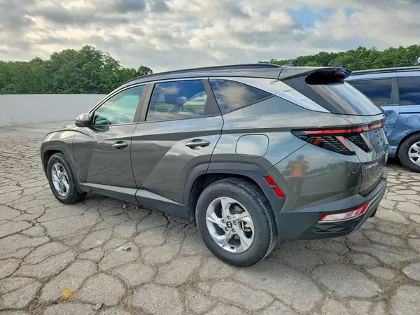 5NMJB3AE0NH132645 2022 HYUNDAI TUCSON - Image 2