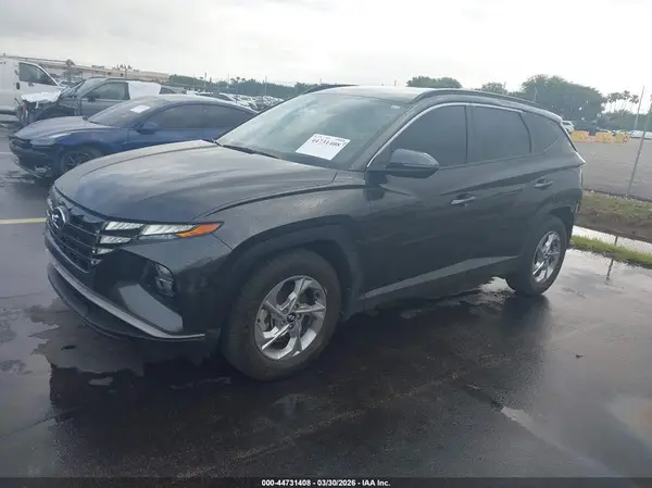 5NMJB3AE0NH145959 2022 HYUNDAI TUCSON - Image 2