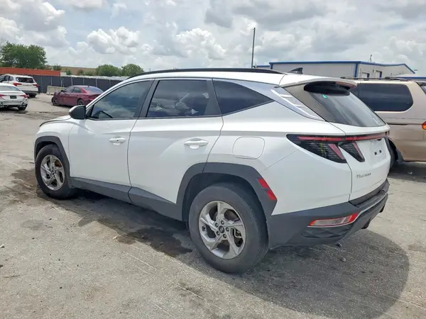 5NMJB3AE0NH155844 2022 HYUNDAI TUCSON - Image 2