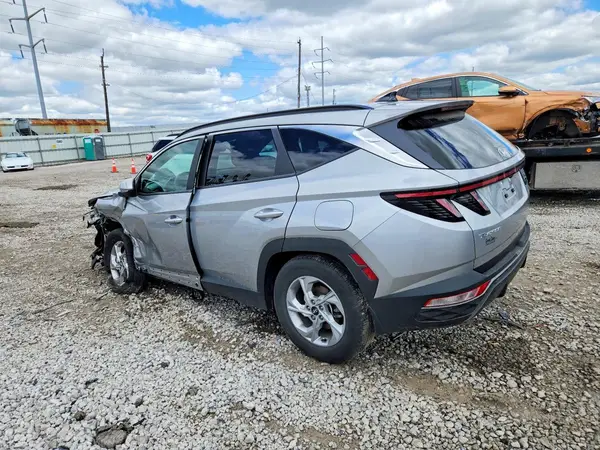 5NMJB3AE0PH224986 2023 HYUNDAI TUCSON - Image 2