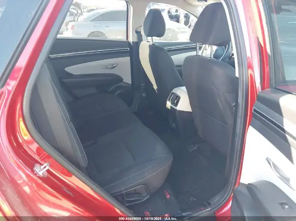 5NMJB3AE0PH226883 2023 HYUNDAI TUCSON - Image 8
