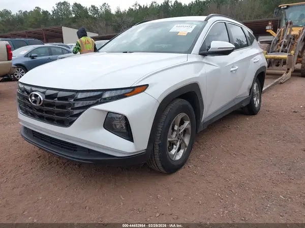 5NMJB3AE1NH027144 2022 HYUNDAI TUCSON - Image 2