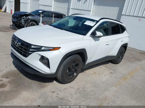 5NMJB3AE1NH027676 2022 HYUNDAI TUCSON - Image 2