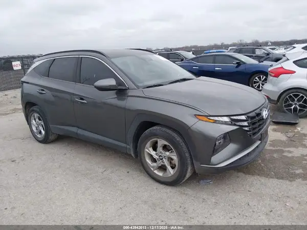5NMJB3AE1NH038290 2022 HYUNDAI TUCSON - Image 1
