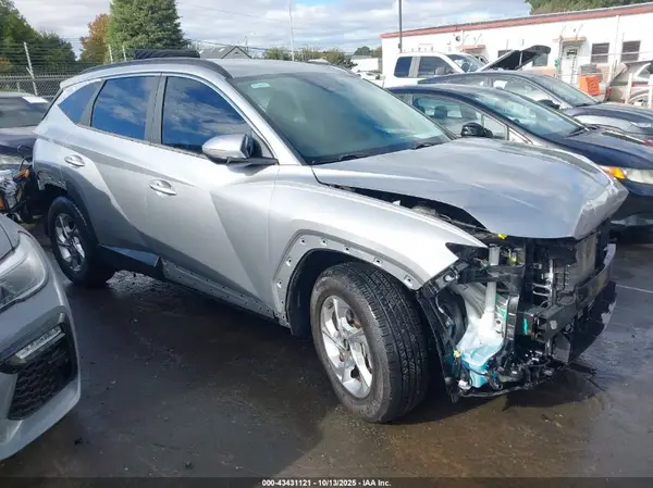 5NMJB3AE1NH041500 2022 HYUNDAI TUCSON - Image 1