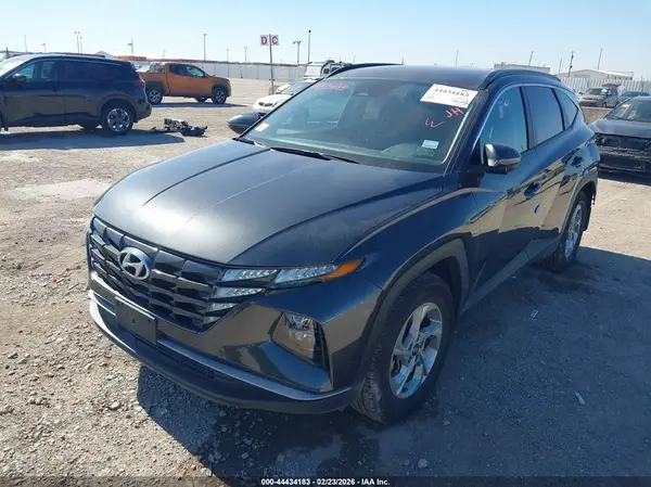 5NMJB3AE1PH212216 2023 HYUNDAI TUCSON - Image 2