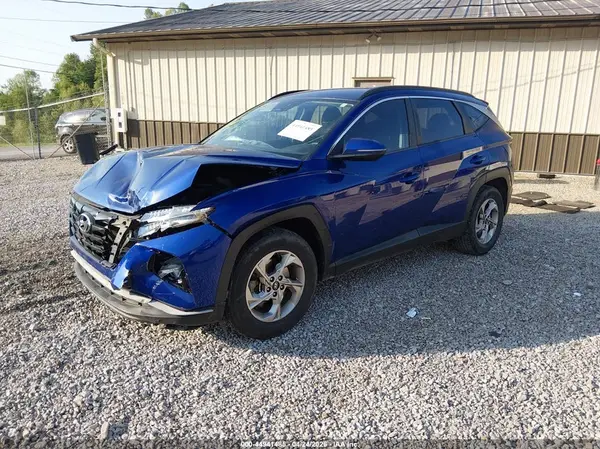 5NMJB3AE2NH002463 2022 HYUNDAI TUCSON - Image 2
