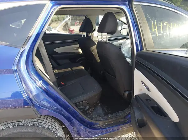 5NMJB3AE2NH002463 2022 HYUNDAI TUCSON - Image 8