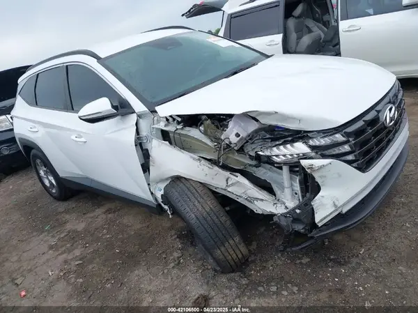 5NMJB3AE2NH013267 2022 HYUNDAI TUCSON - Image 1