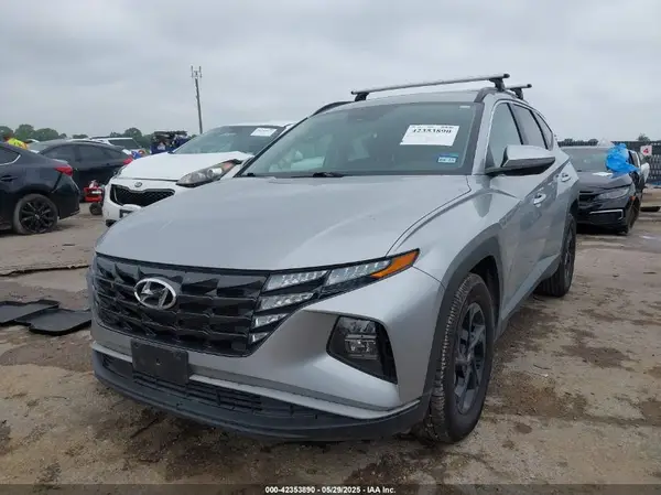 5NMJB3AE2NH134932 2022 HYUNDAI TUCSON - Image 2