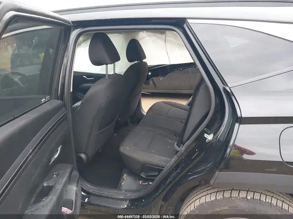 5NMJB3AE2NH136213 2022 HYUNDAI TUCSON - Image 8