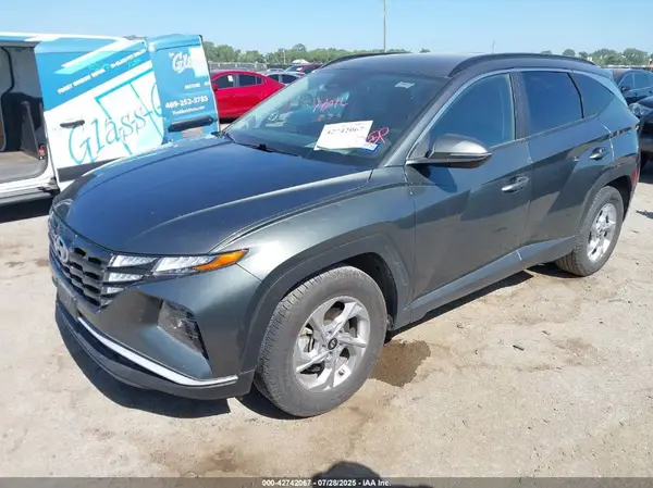 5NMJB3AE2NH150631 2022 HYUNDAI TUCSON - Image 2