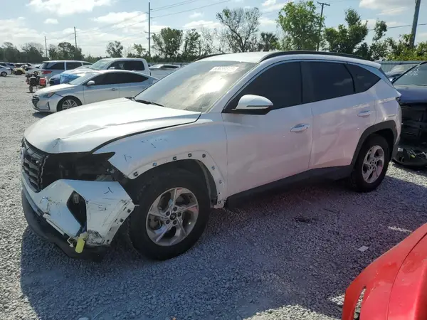 5NMJB3AE2NH157708 2022 HYUNDAI TUCSON - Image 1