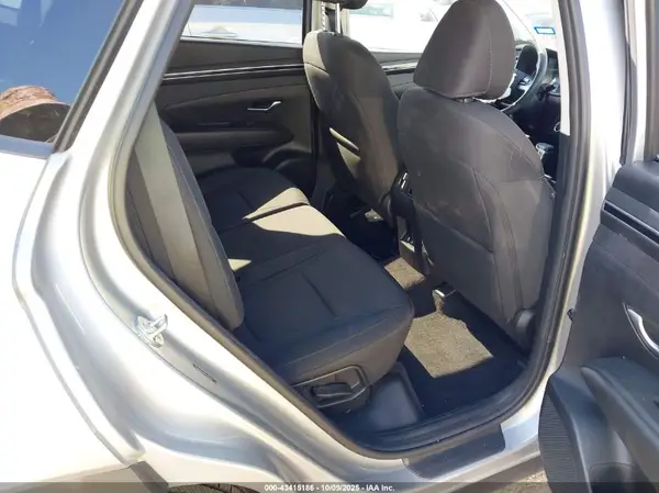 5NMJB3AE2PH195877 2023 HYUNDAI TUCSON - Image 8