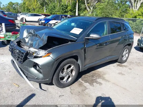5NMJB3AE3NH039263 2022 HYUNDAI TUCSON - Image 2