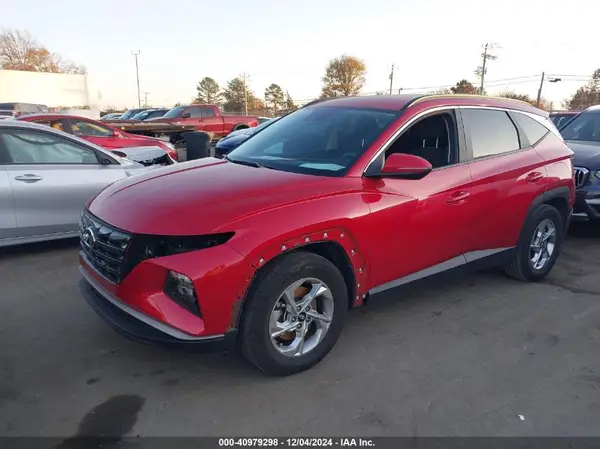5NMJB3AE3NH069413 2022 HYUNDAI TUCSON - Image 2