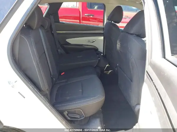 5NMJB3AE3NH070982 2022 HYUNDAI TUCSON - Image 8