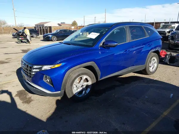 5NMJB3AE3NH074188 2022 HYUNDAI TUCSON - Image 2
