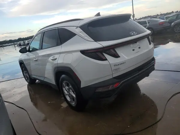 5NMJB3AE3NH154705 2022 HYUNDAI TUCSON - Image 2