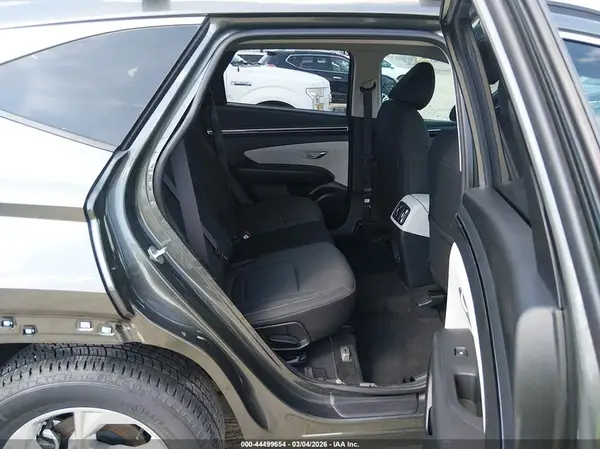 5NMJB3AE3NH157135 2022 HYUNDAI TUCSON - Image 8