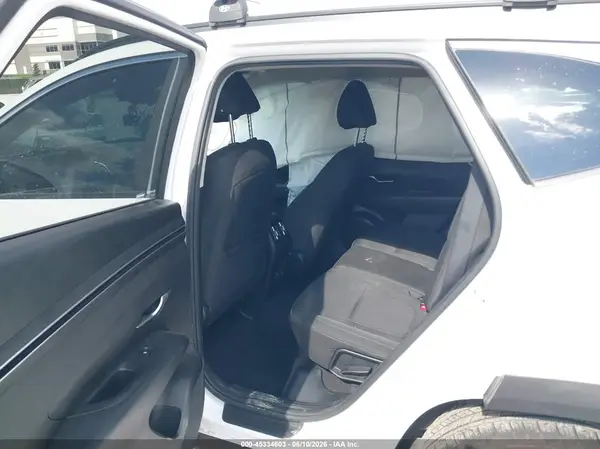 5NMJB3AE3PH206420 2023 HYUNDAI TUCSON - Image 8