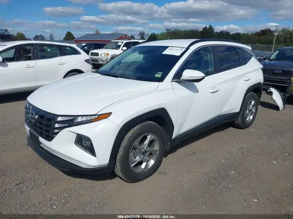 5NMJB3AE3PH289007 2023 HYUNDAI TUCSON - Image 2