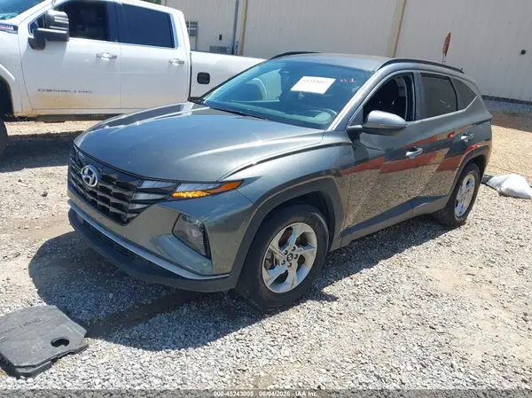 5NMJB3AE4NH033018 2022 HYUNDAI TUCSON - Image 2