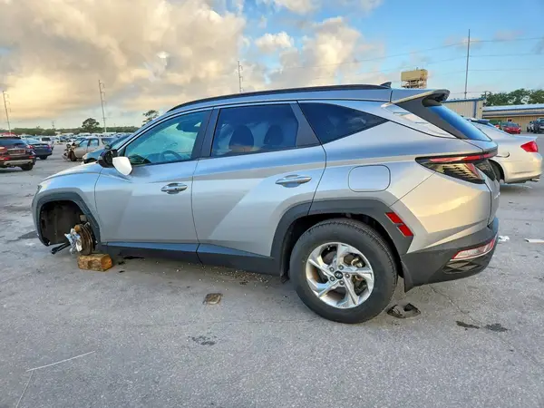 5NMJB3AE4NH058873 2022 HYUNDAI TUCSON - Image 2