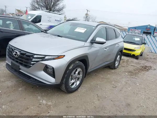 5NMJB3AE4NH092795 2022 HYUNDAI TUCSON - Image 2