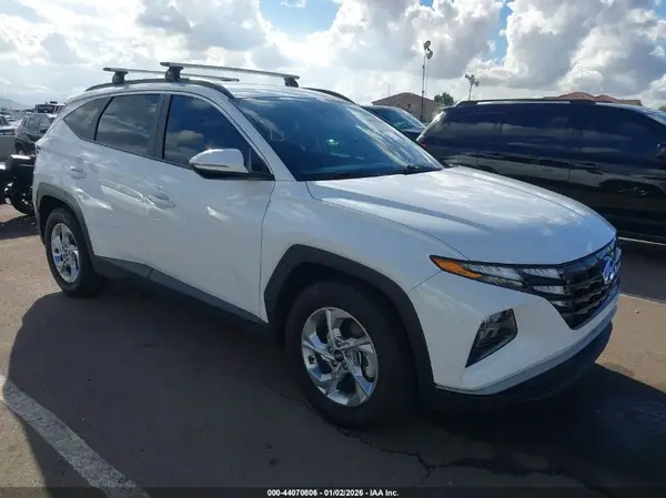 5NMJB3AE4NH111250 2022 HYUNDAI TUCSON - Image 1