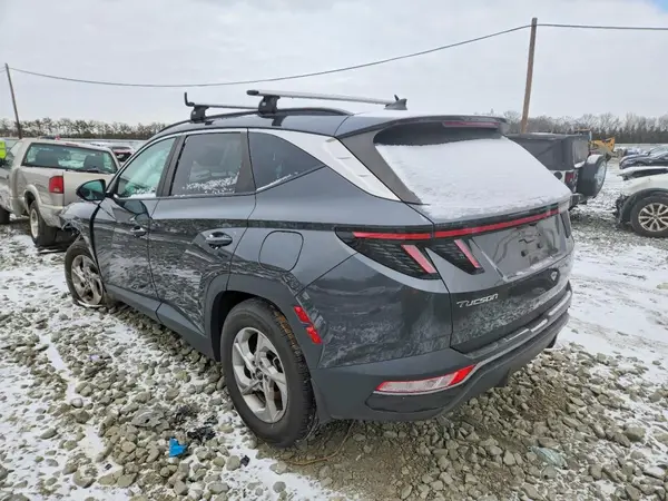 5NMJB3AE4NH134401 2022 HYUNDAI TUCSON - Image 2