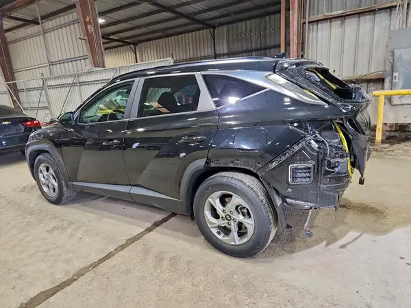 5NMJB3AE4NH140697 2022 HYUNDAI TUCSON - Image 2