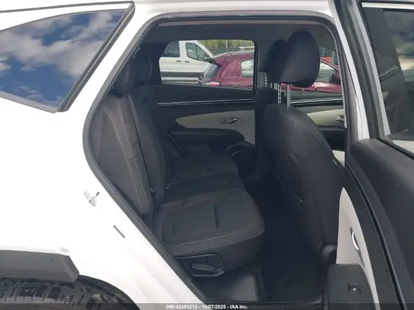5NMJB3AE4PH226272 2023 HYUNDAI TUCSON - Image 8