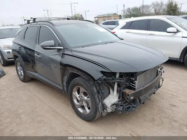 5NMJB3AE4PH282888 2023 HYUNDAI TUCSON - Image 1