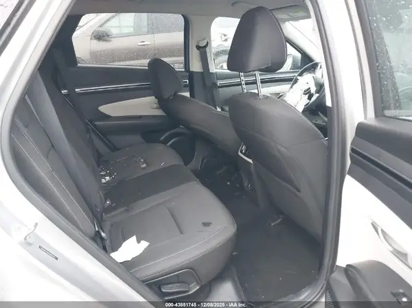 5NMJB3AE5NH035425 2022 HYUNDAI TUCSON - Image 8