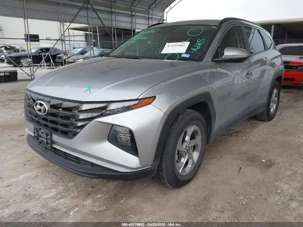 5NMJB3AE5NH067632 2022 HYUNDAI TUCSON - Image 2