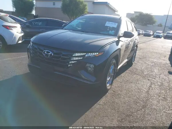 5NMJB3AE5NH112715 2022 HYUNDAI TUCSON - Image 2