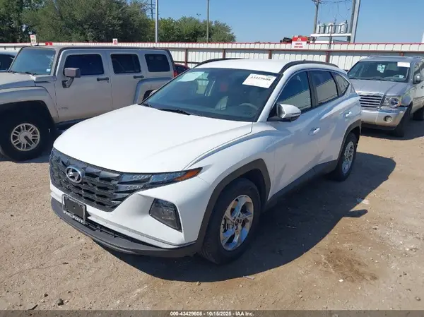 5NMJB3AE5NH137131 2022 HYUNDAI TUCSON - Image 2