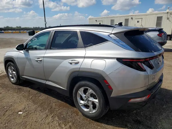 5NMJB3AE5NH140692 2022 HYUNDAI TUCSON - Image 2